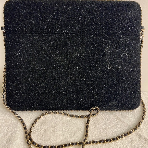 LIKE NEW Chanel Black Sparkle Tweed Tablet Case/Purse With Chain Strap - Picture 5 of 7